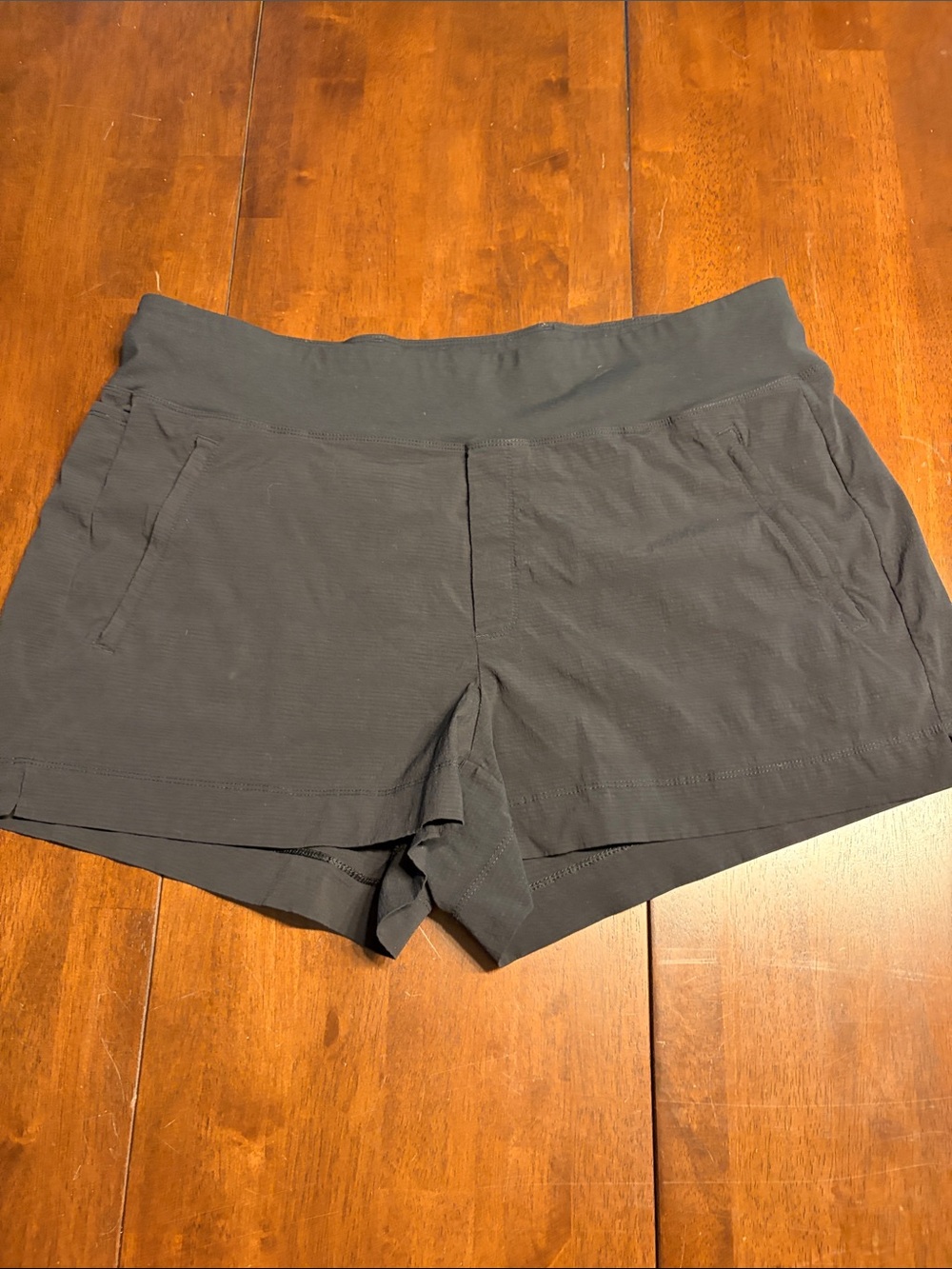 Athleta Black Athletic Shorts with Wide Waistband